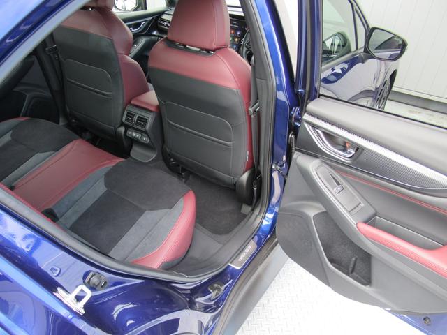 WRX S4 STIスポーツR EX アイサイトX搭載車 サンルーフ スバルパフォーマンストランスミッション ZF製電子制御ダンパー ドライブモードセレクト レカロ製スポーツシート ドライバーモニタリングシステム(44枚目)