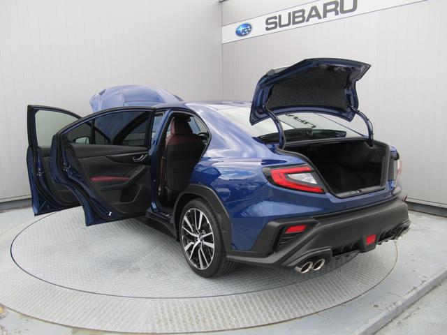 WRX S4 STIスポーツR EX アイサイトX搭載車 サンルーフ スバルパフォーマンストランスミッション ZF製電子制御ダンパー ドライブモードセレクト レカロ製スポーツシート ドライバーモニタリングシステム(61枚目)