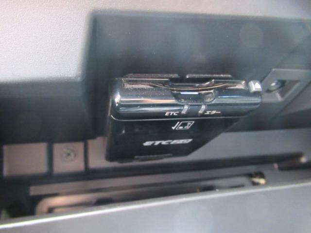 インプレッサスポーツ 2.0i-L アイサイト アドバンスドセイフティパッケージ 前輪駆動2WD 8インチメモリーナビゲーション ナビ連動ETC ステアリング連動バックカメラ スバルリヤビークルディテクション(17枚目)