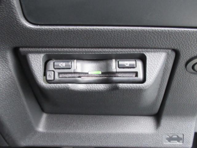 レヴォーグ STIスポーツ EX アイサイトX搭載車 スマートリヤビューミラー ZF製電子制御ダンパー ドライブモードセレクト STIロゴ入り大型マフラーカッター レッドステッチ入りボルドー色本革スポーツシート(20枚目)