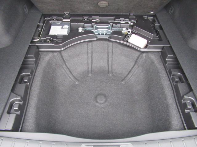 レヴォーグ STIスポーツ EX アイサイトX搭載車 スマートリヤビューミラー ZF製電子制御ダンパー ドライブモードセレクト STIロゴ入り大型マフラーカッター レッドステッチ入りボルドー色本革スポーツシート(55枚目)