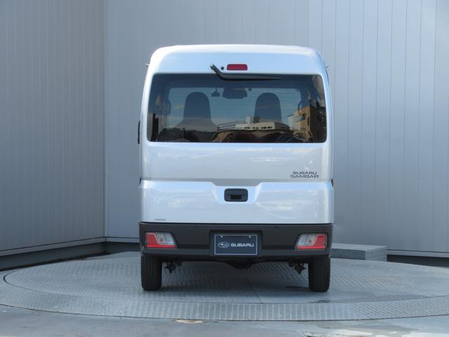 サンバーバン トランスポータースマートアシスト　元社用車　スマートアシスト３搭載　電子制御式４ＷＤ　夜間認識機能　標識認識　路側逸脱警報　ふらつき警報　ハイビームアシスト　前方録画型ドラレコ（7枚目）