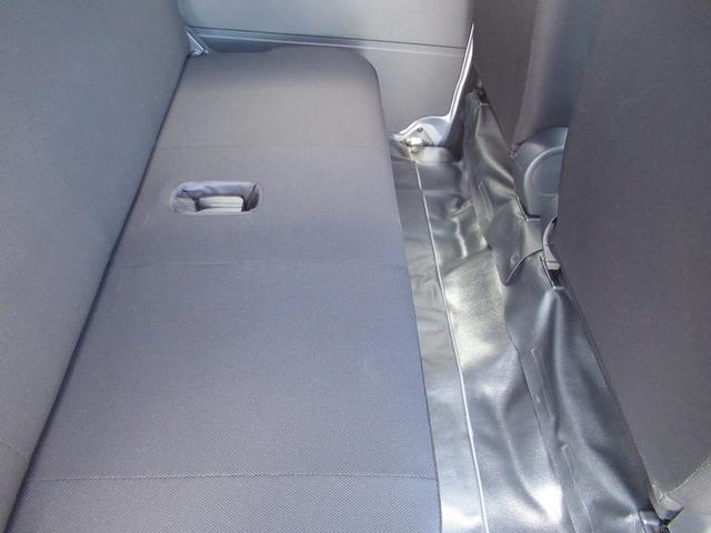 サンバーバン トランスポータースマートアシスト　元社用車　スマートアシスト３搭載　電子制御式４ＷＤ　夜間認識機能　標識認識　路側逸脱警報　ふらつき警報　ハイビームアシスト　前方録画型ドラレコ（31枚目）