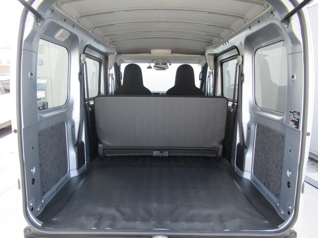 サンバーバン トランスポータースマートアシスト　元社用車　スマートアシスト３搭載　電子制御式４ＷＤ　夜間認識機能　標識認識　路側逸脱警報　ふらつき警報　ハイビームアシスト　前方録画型ドラレコ（32枚目）