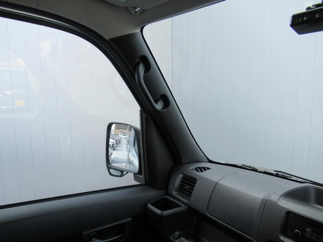 サンバーバン トランスポータースマートアシスト　元社用車　スマートアシスト３搭載　電子制御式４ＷＤ　夜間認識機能　標識認識　路側逸脱警報　ふらつき警報　ハイビームアシスト　前方録画型ドラレコ（45枚目）