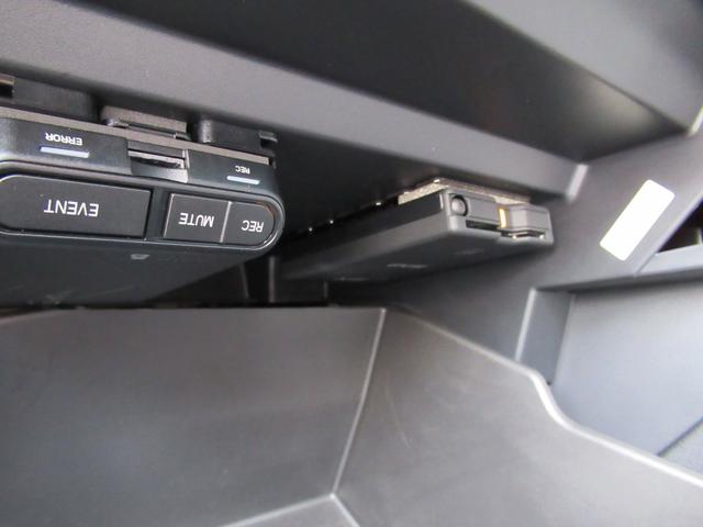 BRZ S アイサイト搭載車 後輪駆動2WD 9インチメモリーナビゲーション 前方録画型ドライブレコーダー ナビ連動ETC 後退時ブレーキアシスト 全車速追従機能付クルーズコントロール スバルリヤビークルディテクション(17枚目)