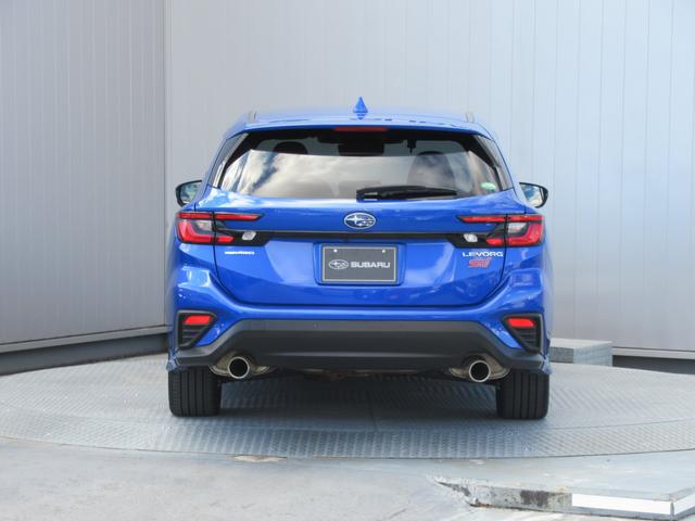 レヴォーグ STIスポーツ EX アイサイトX搭載車 スマートリヤビューミラー ZF製電子制御ダンパー ドライブモードセレクト STIロゴ入り大型マフラーカッター レッドステッチ入りボルドー色本革スポーツシート(7枚目)