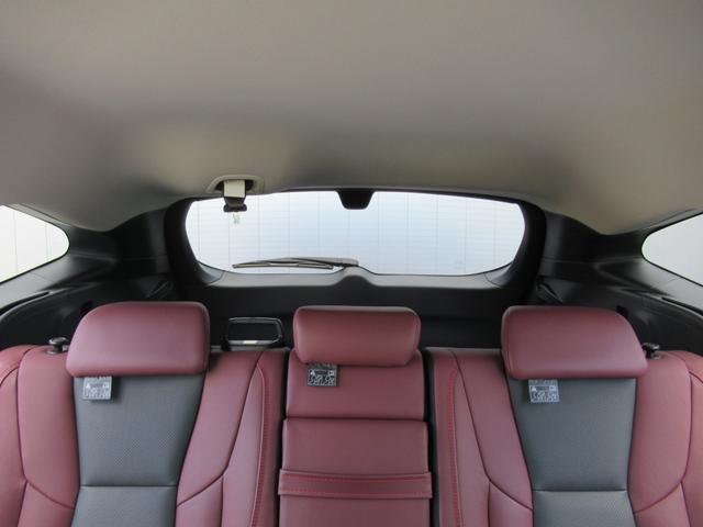 レヴォーグ STIスポーツ EX アイサイトX搭載車 スマートリヤビューミラー ZF製電子制御ダンパー ドライブモードセレクト STIロゴ入り大型マフラーカッター レッドステッチ入りボルドー色本革スポーツシート(68枚目)