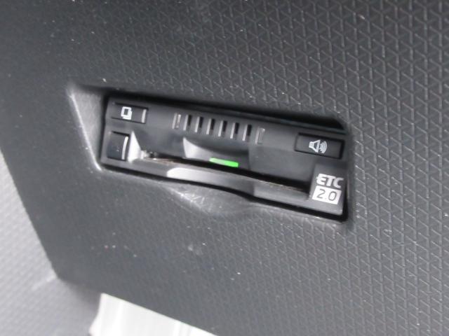 シフォン カスタムＲＳ　スマートクルーズパック　スマートアシスト搭載　前輪駆動２ＷＤ　ターボ　全車速追従機能付アダプティブクルーズコントロール　レーンキープコントロール　パノラマミックモニター（18枚目）