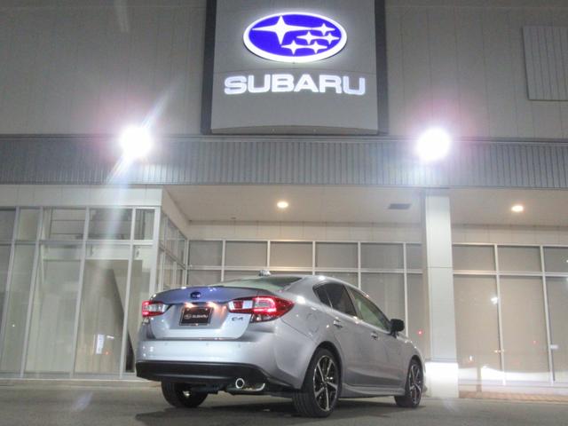 インプレッサＧ４ ２．０ｉ－Ｓアイサイト　アイサイトセイフティプラス　前輪駆動２ＷＤ　アイサイトセイフティプラス　８インチ純正メモリーナビゲーション　前後録画型ナビ連動ドラレコ　ハイビームアシスト付きステアリング連動ＬＥＤヘッドランプ（2枚目）