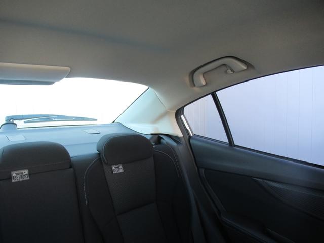 インプレッサＧ４ ２．０ｉ－Ｓアイサイト　アイサイトセイフティプラス　前輪駆動２ＷＤ　アイサイトセイフティプラス　８インチ純正メモリーナビゲーション　前後録画型ナビ連動ドラレコ　ハイビームアシスト付きステアリング連動ＬＥＤヘッドランプ（61枚目）