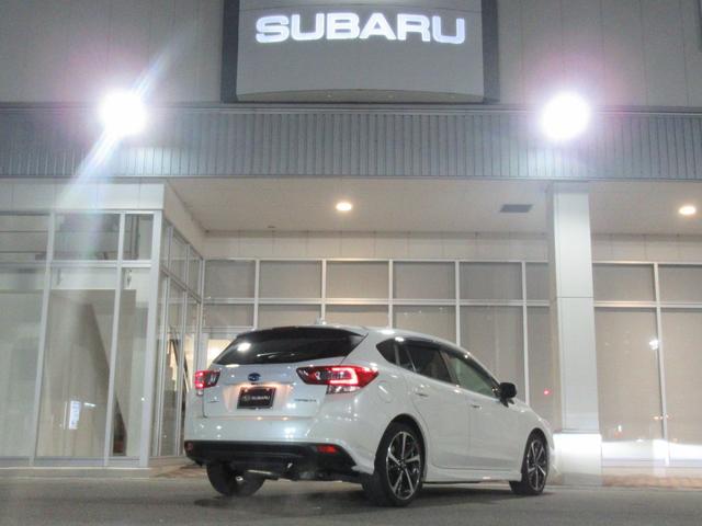 インプレッサスポーツ ２．０ｉ－Ｓ　アイサイト　アイサイトセイフティプラス　８インチメモリーナビゲーション　ナビ連動ＥＴＣ　前後録画型ドラレコ　ステアリング連動バックカメラ　スバルリヤビークルディテクション　サイドビューモニター　フロントカメラ（2枚目）