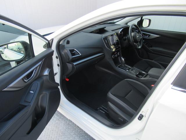 インプレッサスポーツ ２．０ｉ－Ｓ　アイサイト　アイサイトセイフティプラス　８インチメモリーナビゲーション　ナビ連動ＥＴＣ　前後録画型ドラレコ　ステアリング連動バックカメラ　スバルリヤビークルディテクション　サイドビューモニター　フロントカメラ（32枚目）