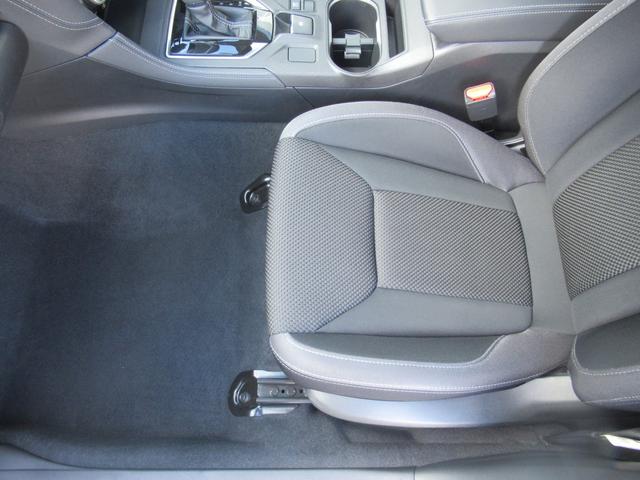 インプレッサスポーツ ２．０ｉ－Ｓ　アイサイト　アイサイトセイフティプラス　８インチメモリーナビゲーション　ナビ連動ＥＴＣ　前後録画型ドラレコ　ステアリング連動バックカメラ　スバルリヤビークルディテクション　サイドビューモニター　フロントカメラ（34枚目）