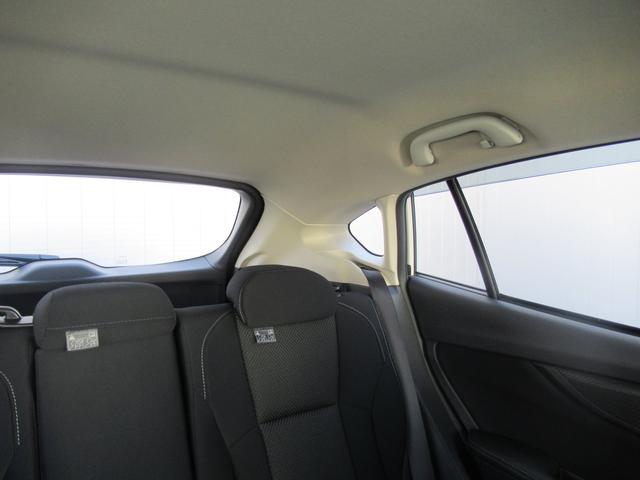 インプレッサスポーツ ２．０ｉ－Ｓ　アイサイト　アイサイトセイフティプラス　８インチメモリーナビゲーション　ナビ連動ＥＴＣ　前後録画型ドラレコ　ステアリング連動バックカメラ　スバルリヤビークルディテクション　サイドビューモニター　フロントカメラ（59枚目）