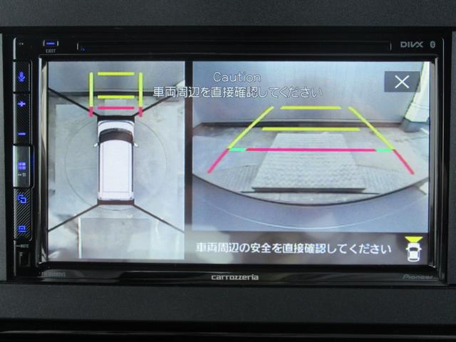 �p�m���}�~�b�N���j�^�[�i�S���̓J�����j�𑕔�