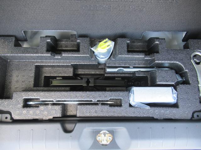 �J�[�S�t���A�̉����ɁA�ԍڍH��ꎮ������܂�