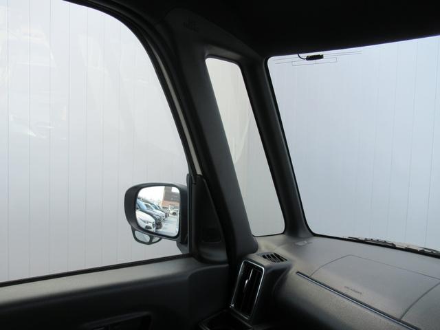 �^�]�Ȃ��獶�O�������C���[�W�B�K���X�ʂ��傫���ڎ��m�F�����₷���Ȃ��Ă��܂��B