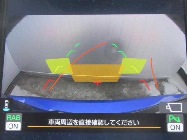 ���Ԃ���Ƃ��A���̃X�y�[�X���ǂꂭ�炢���邩�킩�炸�A���܂���߂��Ȃ��E�E�Ȃ�Ă��Ƃ�h���A�o�b�N�J�����𑕔��B�@��މ^�]�����S���čs���܂��B