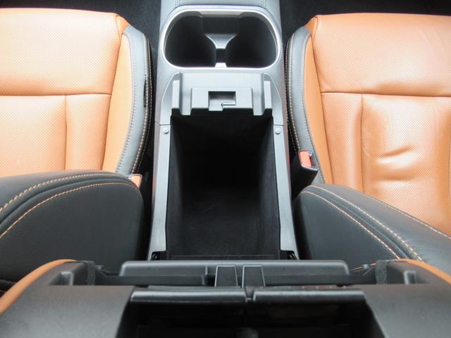 �t�����g�A�[�����X�g�����Ɏ��[�X�y�[�X������܂��B