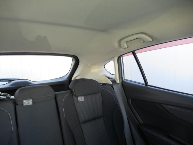 インプレッサスポーツ ２．０ｉ－Ｌ　アイサイト　アイサイトセイフティプラス　７インチメモリーナビゲーション　ナビ連動ＥＴＣ　ステアリング連動バックカメラ　スバルリヤビークルディテクション　サイドビューモニター（56枚目）