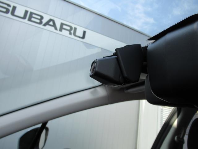 �f�B�[���[�I�v�V�����̑O��^��^�h���C�u���R�[�_�[�𑕔��B