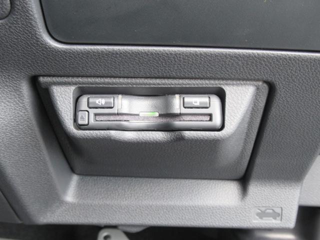 ���r�[�R���Ή��̂d�s�b�i�Q�D�O�j�𑕔����Ă��܂��B