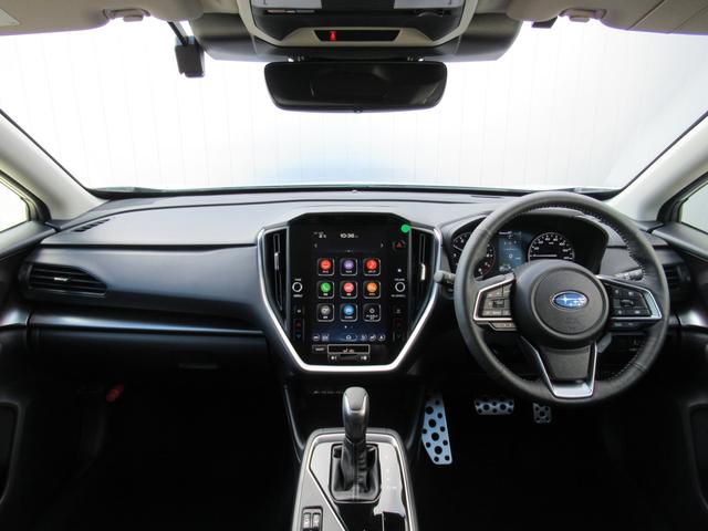 �X�C�b�`�A���o�[���̑���n���͏��Ȃ������ړ��Œ����I�ɑ���ł���悤�ɔz������Ă��܂��̂ŁA�h���C�o�[�͉^�]����ɏW�����邱�Ƃ��ł��܂��B