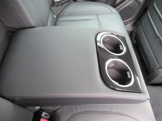 ��ȃA�[�����X�g