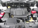 水平対向エンジンに電動技術を組み合わせたパワーユニットが「e-BOXER」です。またどんなシーンでも安定した走りを提供する、シンメトリカルAWDがSUBARU独自のコア技術です。