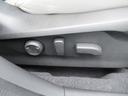 10ウエイパワーシートを装備しています。細かくシートポジションを調整するのは、安全運転につながります。
