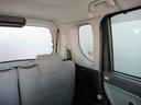 運転席から左後ろを見たイメージ。ガラス面が大きく目視確認がしやすくなっています