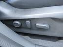 １０ウエイパワーシートを装備しています。細かくシートポジションを調整するのは、安全運転につながります。