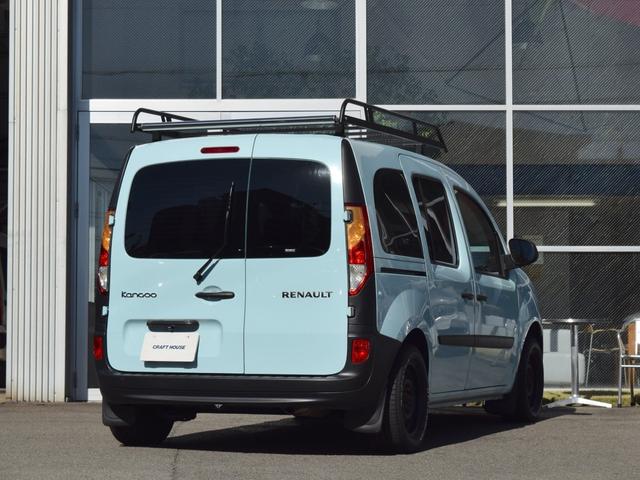 カングー ペイザージュ ワンオーナー 禁煙車 10インチナビTV バックカメラ Bluetooth USB カバナシートカバー シートヒーター ベッドキット ルーフキャリア ETC2.0 ウッドドアパネル 帆布アームレスト(5枚目)