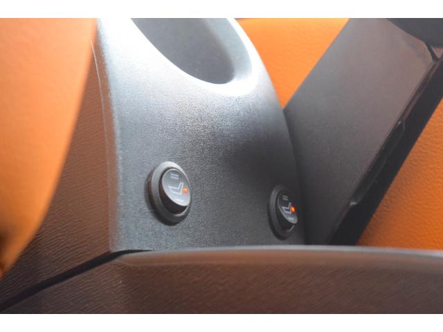 カングー ペイザージュ ワンオーナー 禁煙車 10インチナビTV バックカメラ Bluetooth USB カバナシートカバー シートヒーター ベッドキット ルーフキャリア ETC2.0 ウッドドアパネル 帆布アームレスト(14枚目)