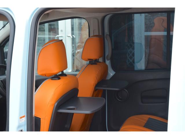 カングー ペイザージュ ワンオーナー 禁煙車 10インチナビTV バックカメラ Bluetooth USB カバナシートカバー シートヒーター ベッドキット ルーフキャリア ETC2.0 ウッドドアパネル 帆布アームレスト(18枚目)