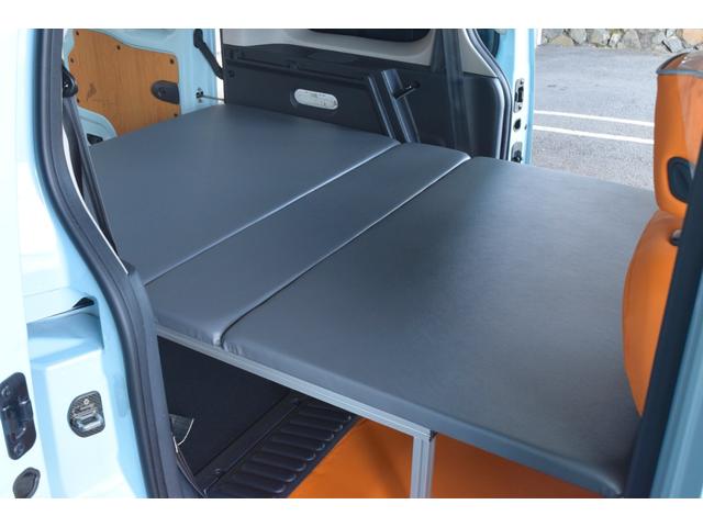 カングー ペイザージュ ワンオーナー 禁煙車 10インチナビTV バックカメラ Bluetooth USB カバナシートカバー シートヒーター ベッドキット ルーフキャリア ETC2.0 ウッドドアパネル 帆布アームレスト(20枚目)