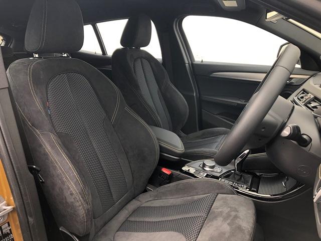 xDrive18dMスポーツX弊社デモカーLEDヘッドライト(10枚目)