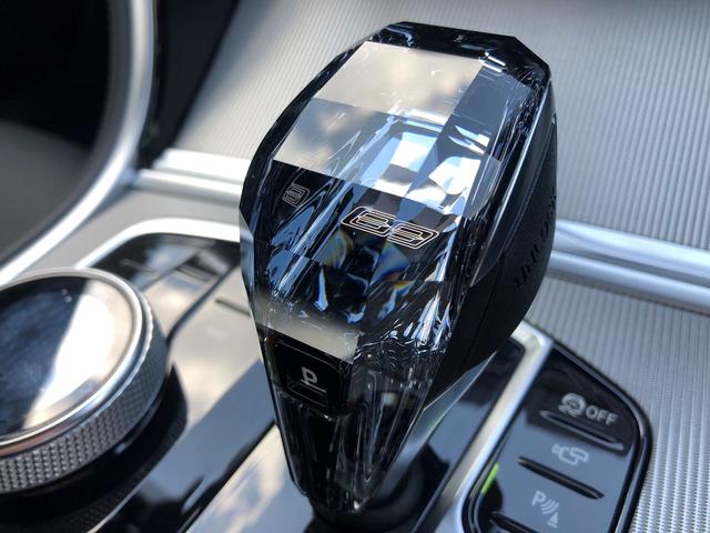 840d xDrive グランクーペ Mスポーツ 認定保証・黒革・ベンチレーション・レーザーライト・アクティブクルーズコントロール・ヘッドアップディスプレイ・ハーマンカードン・ステアリングアシスト・クラフテッドクリスタルフィニッシュ・G15(52枚目)