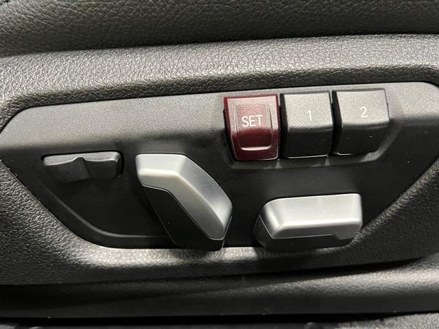 318i Mスポーツ エディションシャドー 認定保証・1オーナー・ブラックレザ・シートヒーター・LED・純正19AW・電動シート・電動リアゲート・純正HDDナビ・バックカメラ・PDC・Bluetooth・Dアシスト・ETC・コンフォートアクセス(77枚目)
