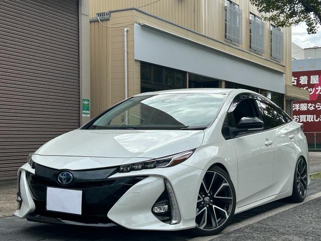 プリウスＰＨＶ Ｓナビパッケージ　純正ナビ　Ｒカメラ　車高調　スマートキー　ＥＴＣ（12枚目）