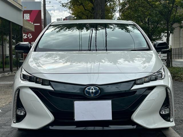 プリウスＰＨＶ Ｓナビパッケージ　純正ナビ　Ｒカメラ　車高調　スマートキー　ＥＴＣ（16枚目）
