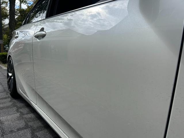 プリウスＰＨＶ Ｓナビパッケージ　純正ナビ　Ｒカメラ　車高調　スマートキー　ＥＴＣ（25枚目）