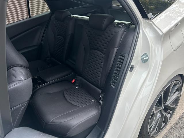 プリウスＰＨＶ Ｓナビパッケージ　純正ナビ　Ｒカメラ　車高調　スマートキー　ＥＴＣ（36枚目）