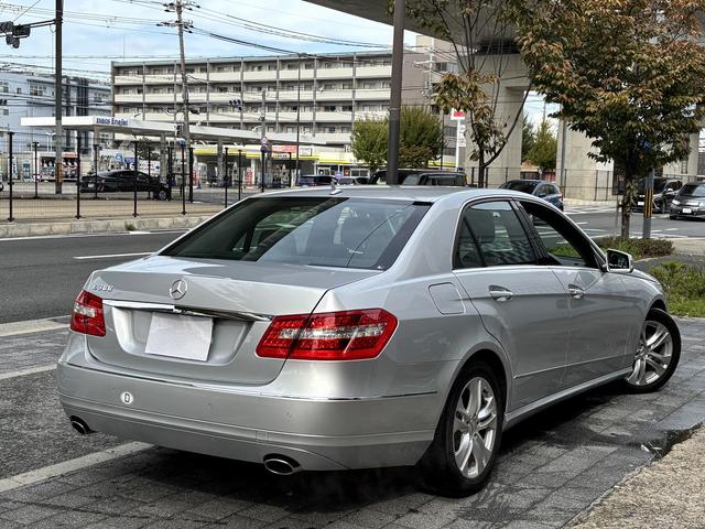 Ｅクラス Ｅ３００　アバンギャルド　ユーザー買取　黒本革シート　サンルーフ　レッドキャリパー　フロント席パワーシート　フロント席シートヒーター　ドライブレコーダー　ＥＴＣ（20枚目）