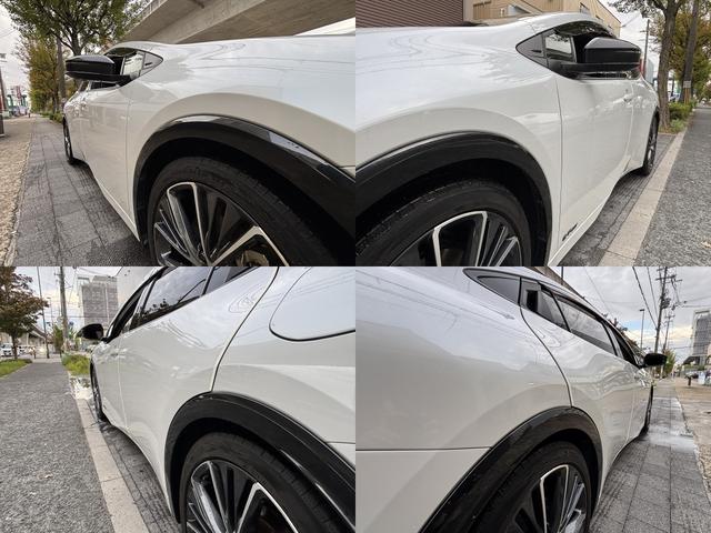 プリウス Ｚ　ユーザー買取　デジタルインナーミラー　レッド加飾付き合皮スポーティーシート　パワーバックドア　パノラミックビューモニター　トヨタセーフティセンス　シートヒーター（6枚目）