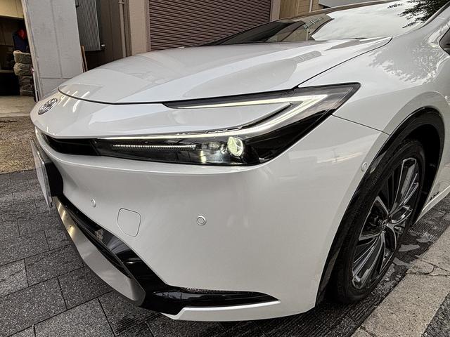 プリウス Ｚ　ユーザー買取　デジタルインナーミラー　レッド加飾付き合皮スポーティーシート　パワーバックドア　パノラミックビューモニター　トヨタセーフティセンス　シートヒーター（26枚目）