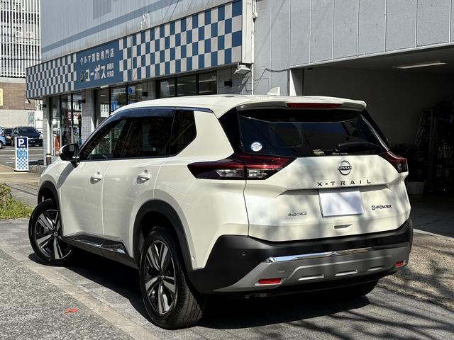 エクストレイル Ｇ　ｅ－４ＯＲＣＥ　ユーザー買取　タンナッパ革シート　プロパイロット　パノラミックビューモニター　ＢＳＭ　デジタルミラー　ハンドルヒーター　前後ドライブレコーダー　シートヒーター　スペアスマートキー（20枚目）