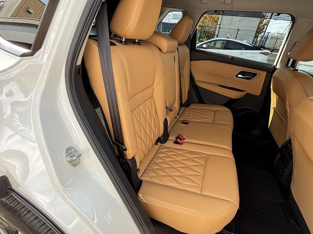 エクストレイル Ｇ　ｅ－４ＯＲＣＥ　ユーザー買取　タンナッパ革シート　プロパイロット　パノラミックビューモニター　ＢＳＭ　デジタルミラー　ハンドルヒーター　前後ドライブレコーダー　シートヒーター　スペアスマートキー（34枚目）