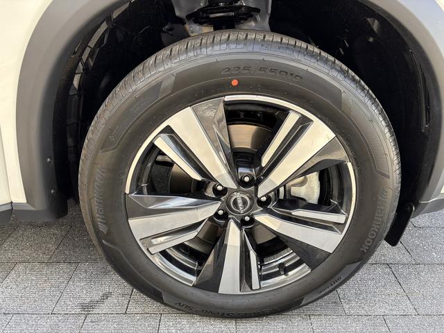 エクストレイル Ｇ　ｅ－４ＯＲＣＥ　ユーザー買取　タンナッパ革シート　プロパイロット　パノラミックビューモニター　ＢＳＭ　デジタルミラー　ハンドルヒーター　前後ドライブレコーダー　シートヒーター　スペアスマートキー（51枚目）